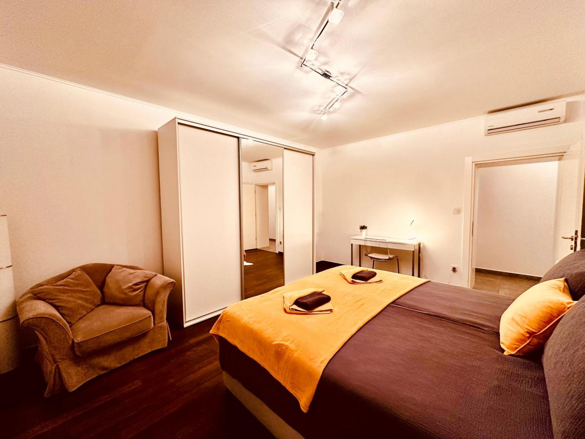 Apartment In Centre Of Zagreb - Lions Den Luaran gambar